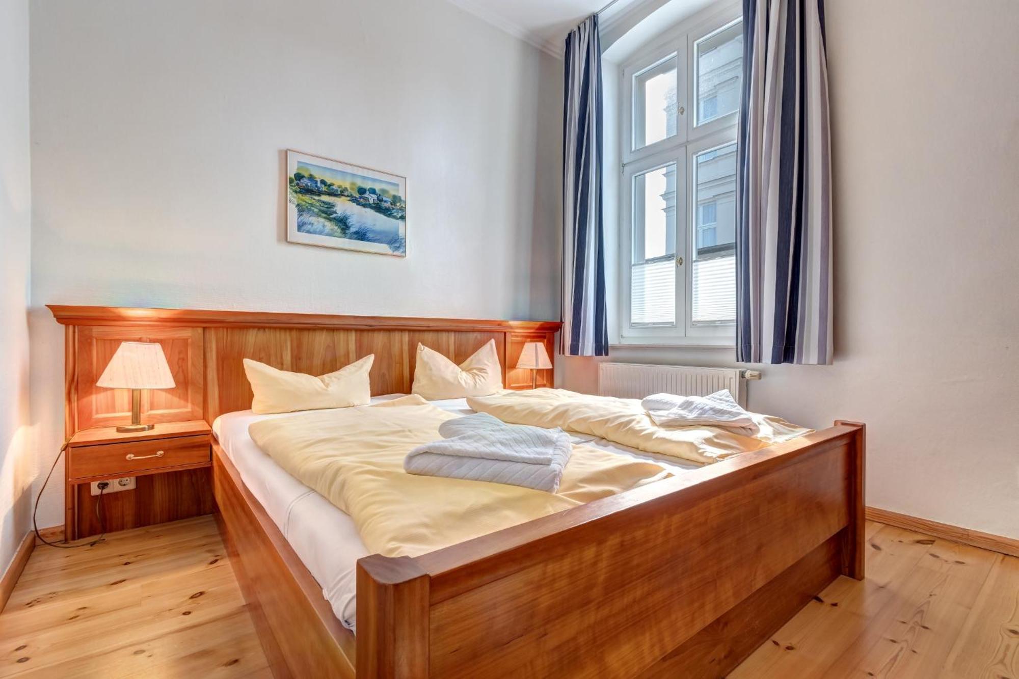 Villa Ahlbeck - Ferienwohnung Kuehlungsborn هيرينجسدورف المظهر الخارجي الصورة