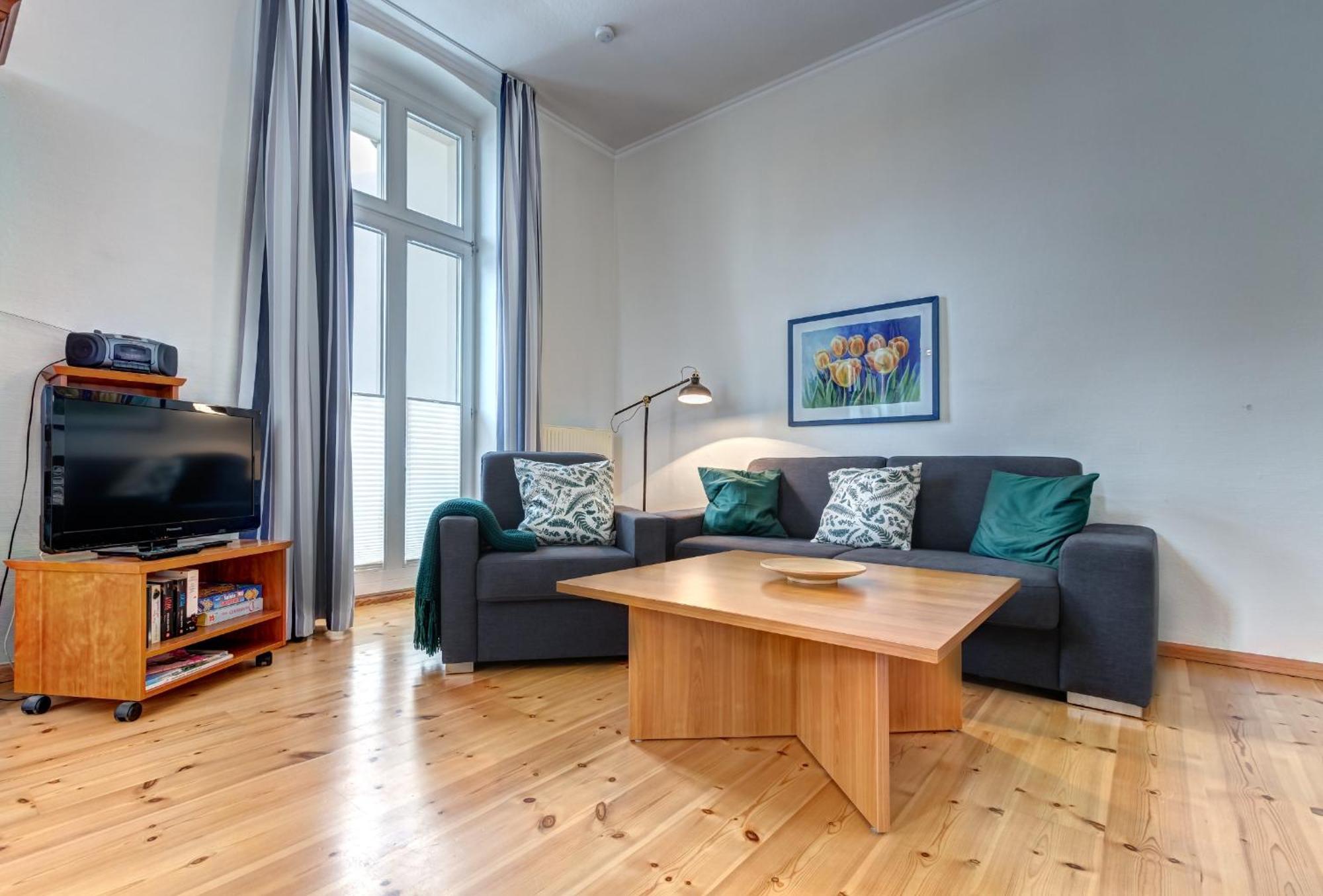 Villa Ahlbeck - Ferienwohnung Kuehlungsborn هيرينجسدورف المظهر الخارجي الصورة